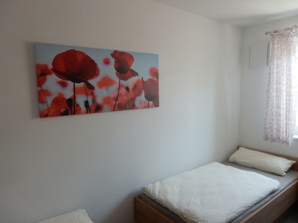 Ferienwohnung Beim Kellerschneider EG Gundelfingen an der Donau Exterior foto